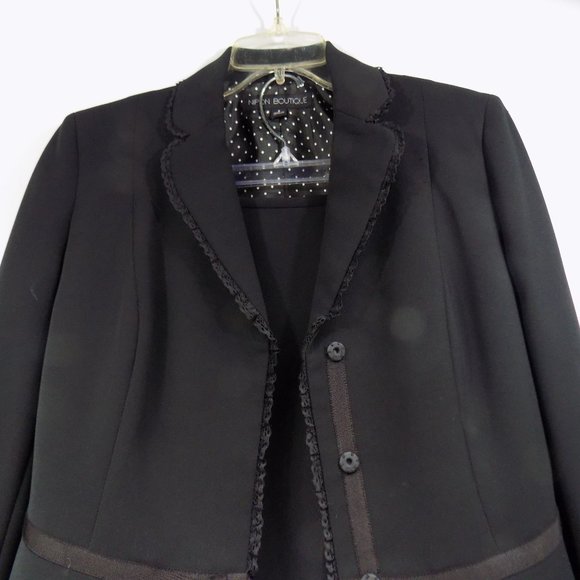 Nipon Boutique "Garden Oasis" 2-Piece Business Suit Black Size 8 NWT - Picture 4 of 16